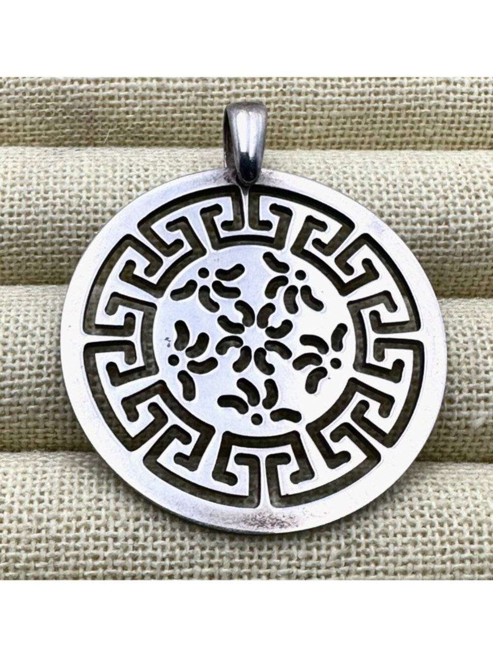 SILPADA  Celtic Knot Swirl Pendant PT8017  925 Sterling Silver  Vintage Oxidized